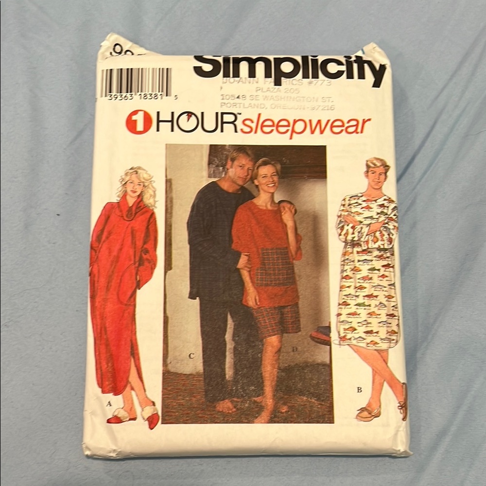Simplicity 1 Hour Sleepwear Pattern - Red and Black Designs